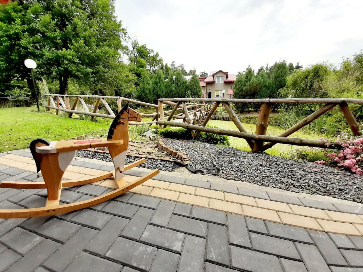 Gospodarstwo Agroturystyczne Pod Lasem Maria Plazio Narol Exterior photo